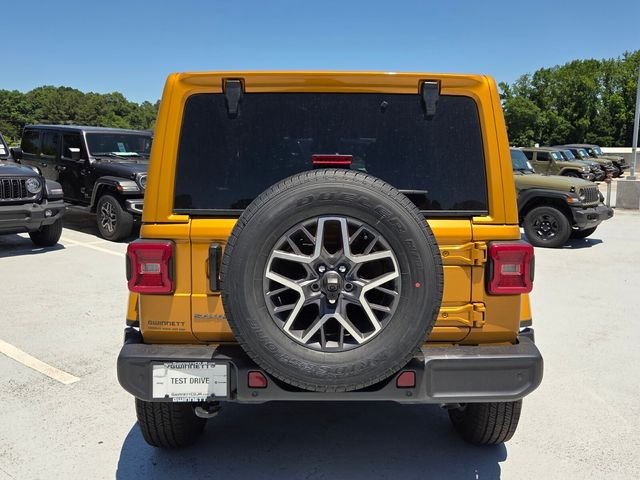 New 2026 Goldilocks Exterior Paint Jeep Sahara image 7