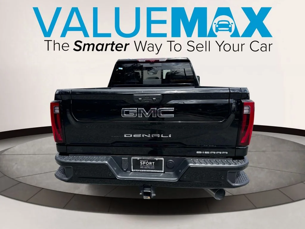 Used 2025 Black GMC Denali Ultimate image 5
