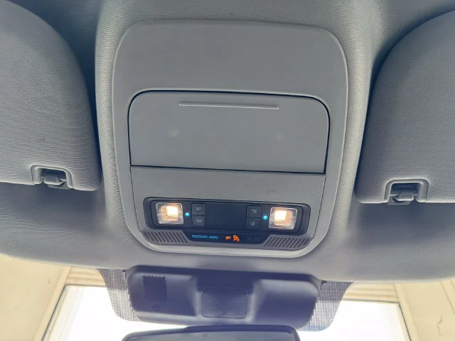 Used 2023 Oxford White Ford XL image 40
