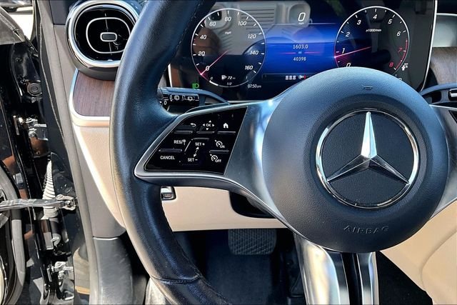 Used 2024 Black Mercedes-Benz GLC 300 image 10