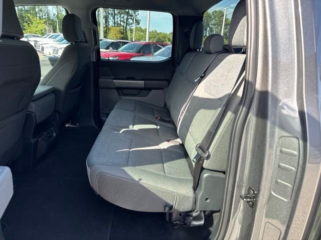Used 2025 Gray Ford XLT image 18