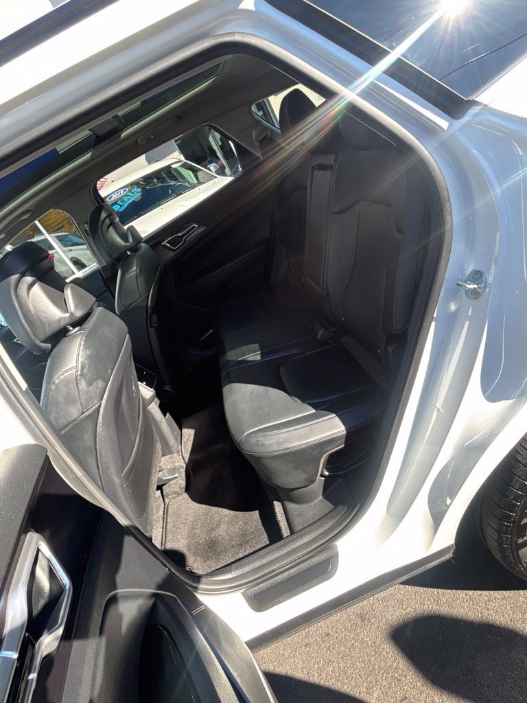Used 2023 White Kia EX image 20