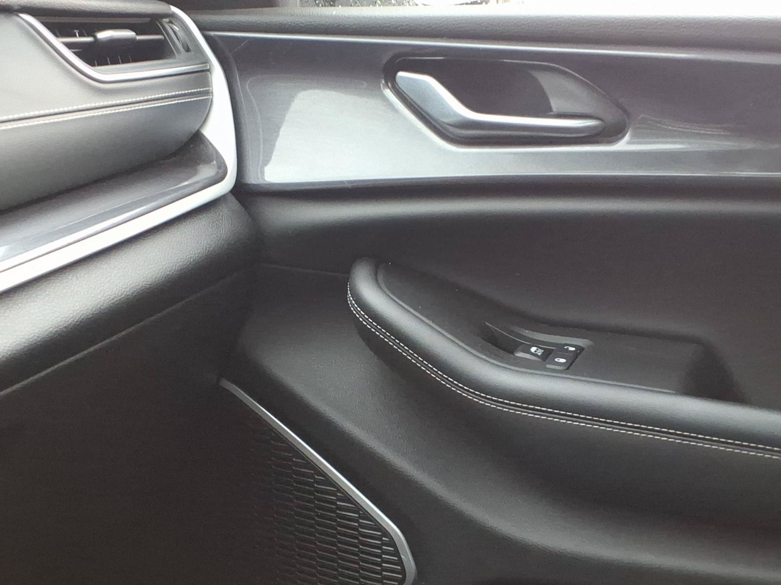 2021 Jeep Grand Cherokee L Altitude - Photo 26