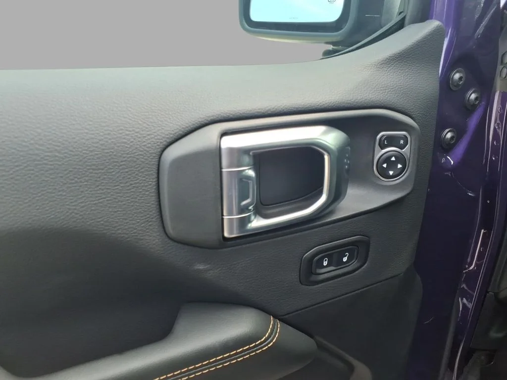 New 2026 Reign Exterior Paint Jeep Sahara image 11