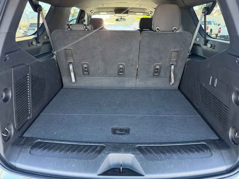 Used 2023 SILVER SAGE METALLIC Chevrolet LS image 29