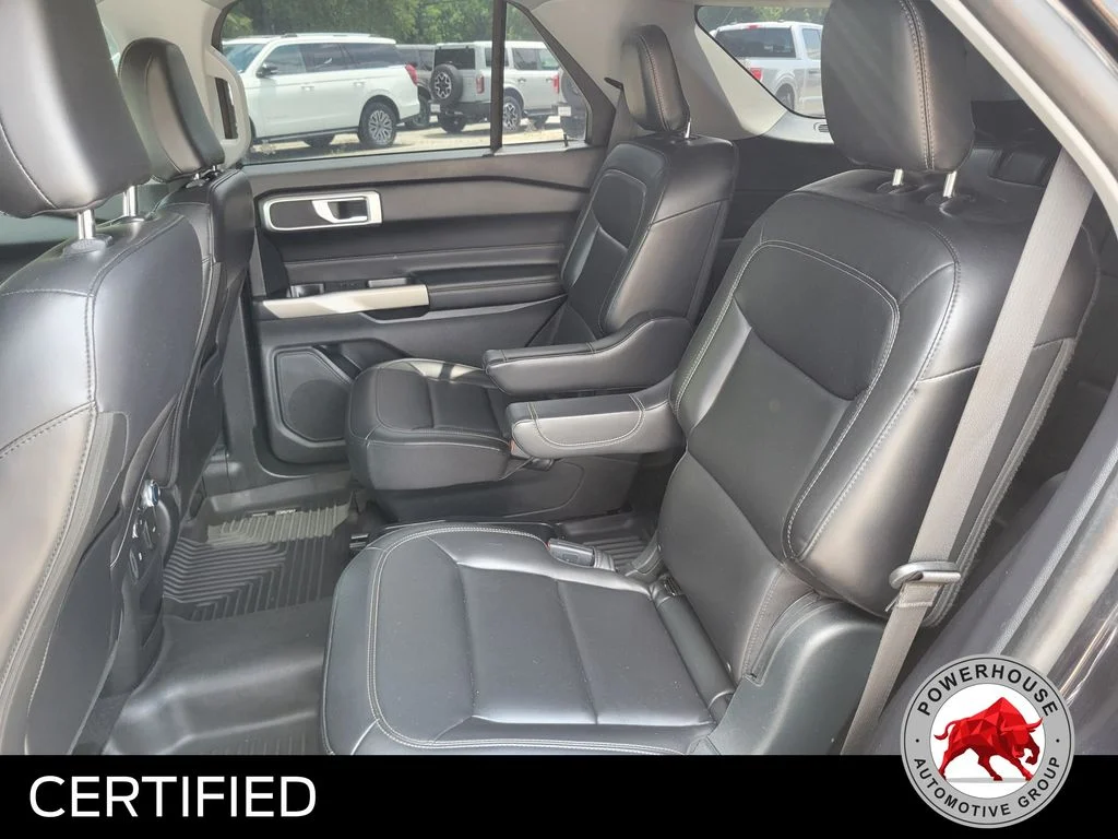 Used 2021 Black Ford XLT image 16