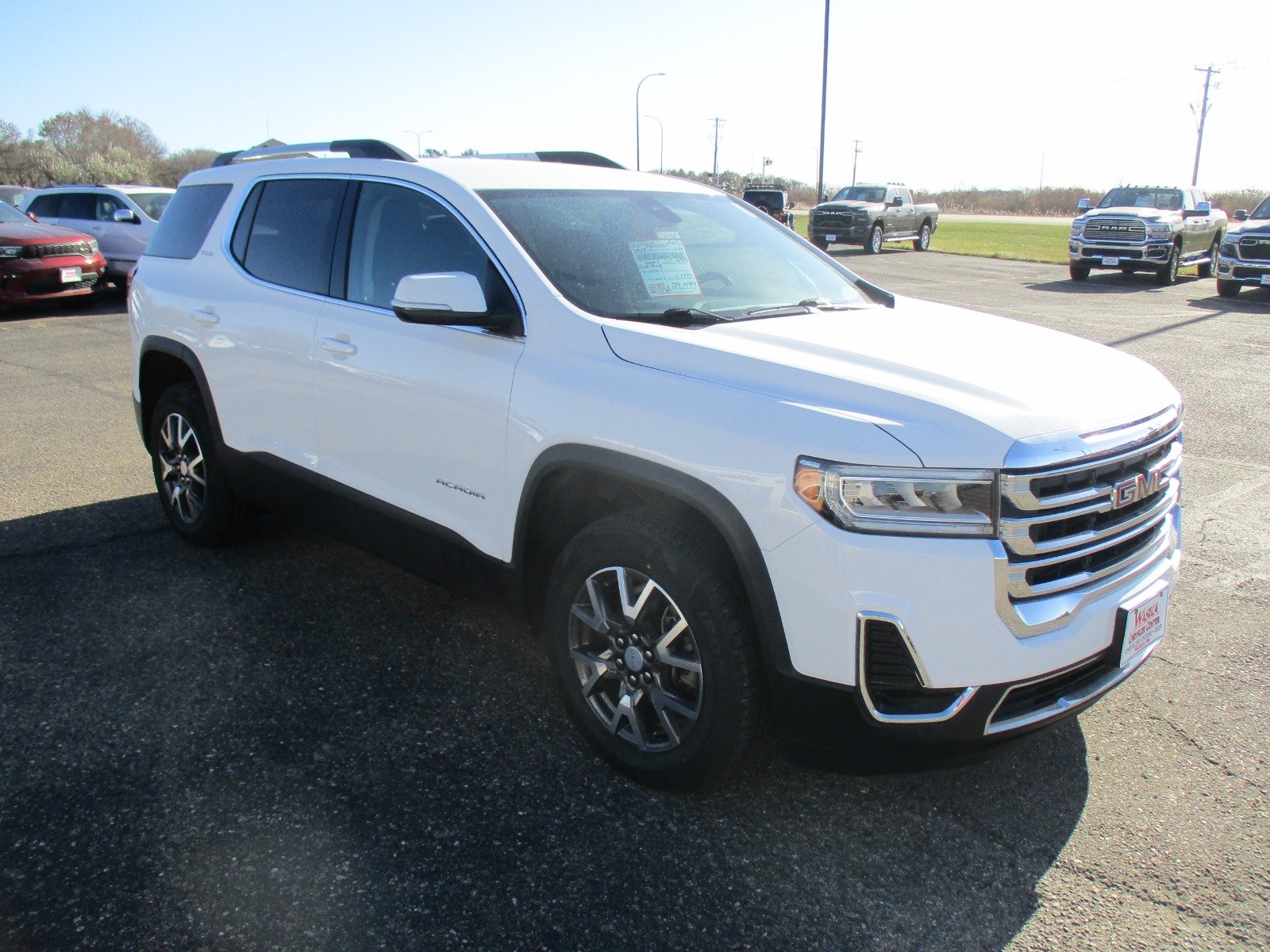 Used 2023 WHITE Gmc Sle image 9