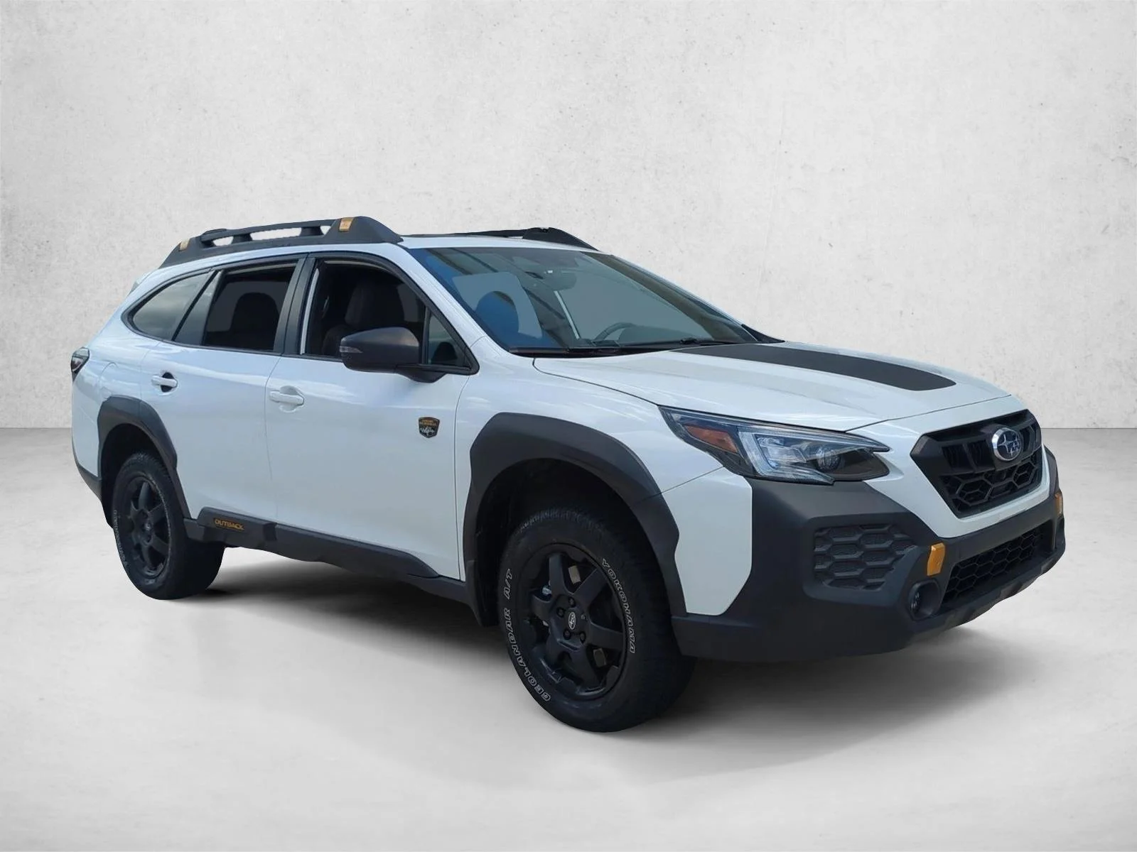 Used 2024 Crystal White Pearl Subaru Wilderness image 3