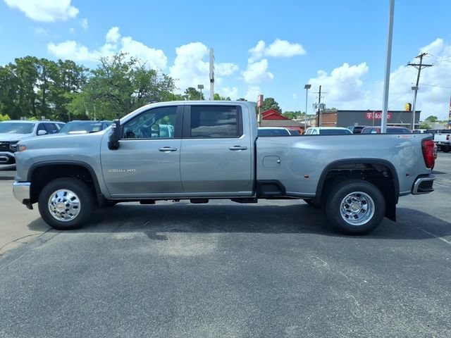 2026 Chevrolet Silverado 3500 HD LT - Photo 8