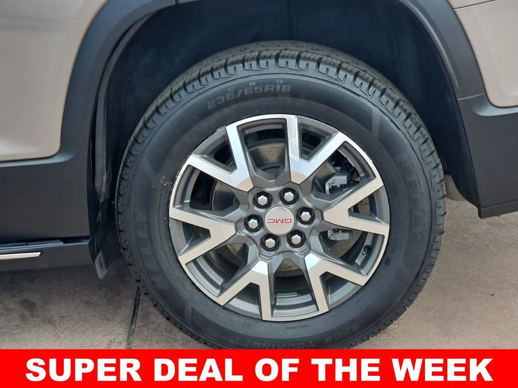 Used 2023 Gray GMC SLE image 38