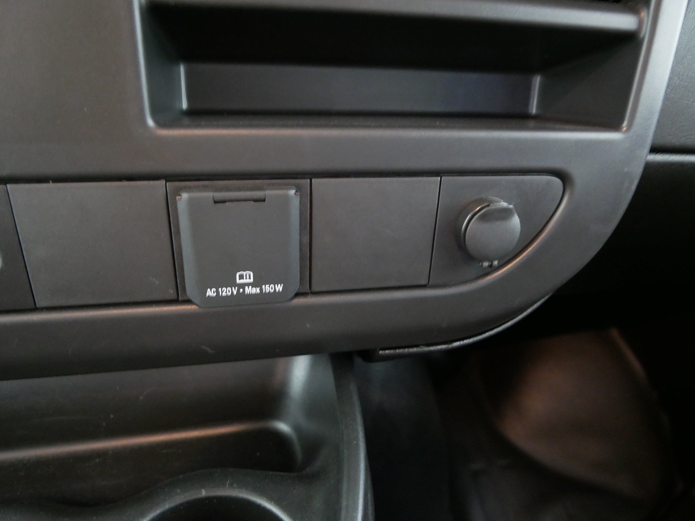 Used 2025 Summit White Chevrolet WT image 30