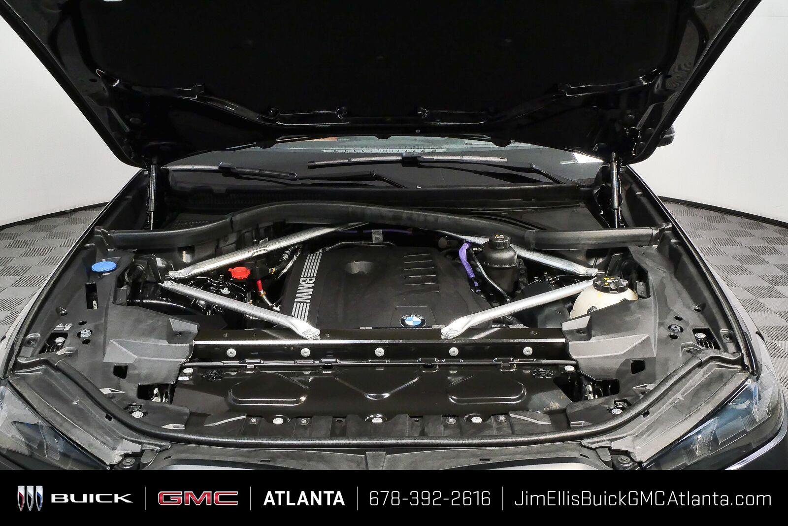 Used 2024 Black Sapphire Metallic BMW xDrive40i image 34