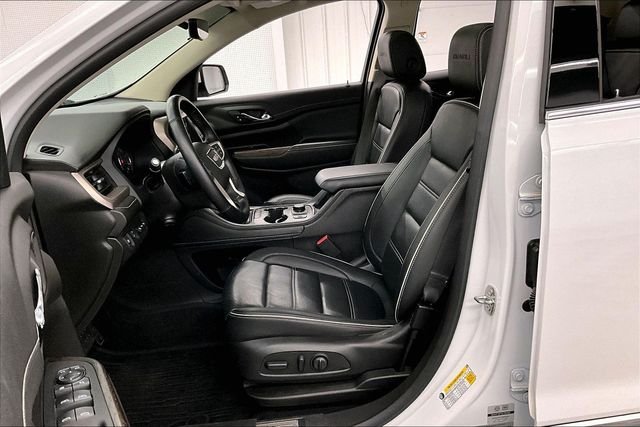 2023 GMC Acadia Denali - Photo 25