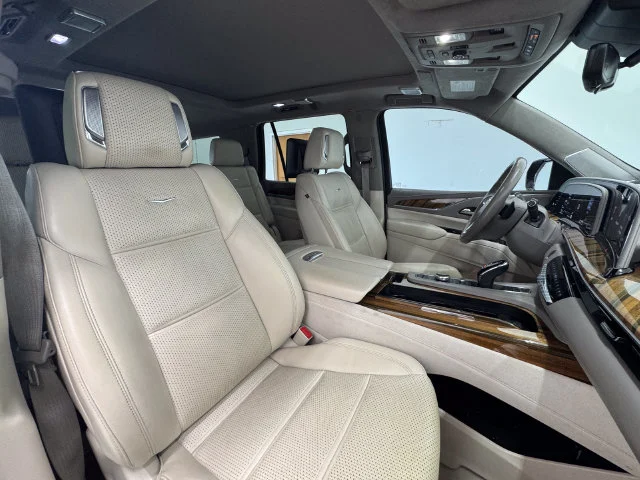 Used 2021 Shadow Metallic Cadillac Premium Luxury Platinum image 44