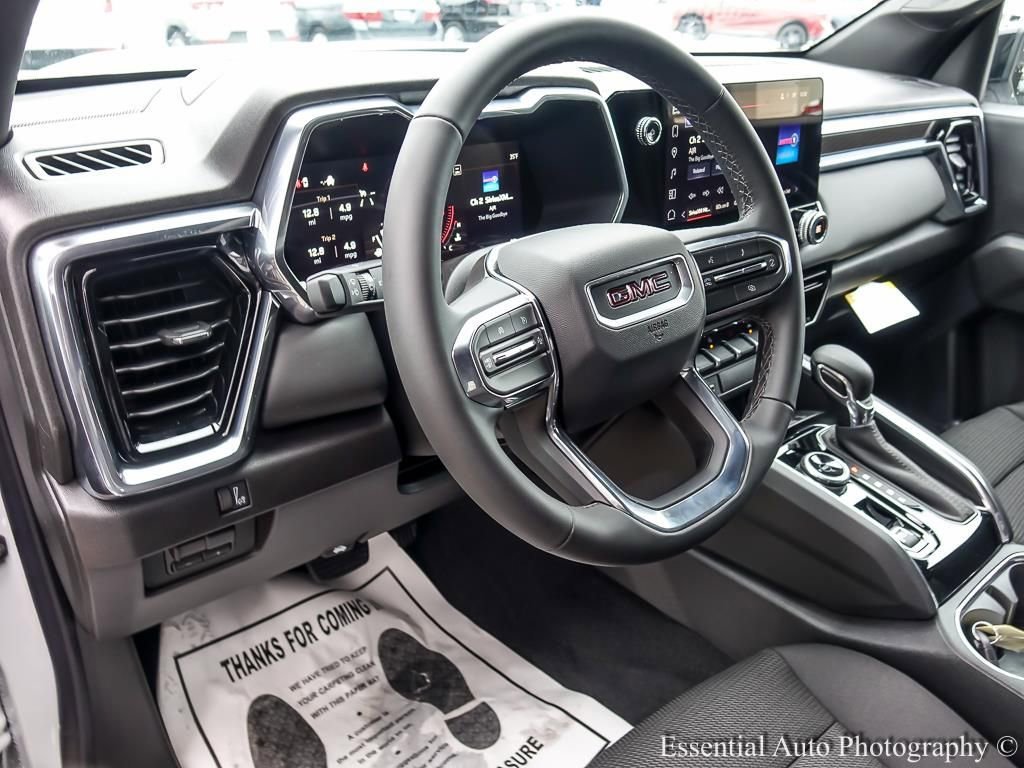 2026 GMC CANYON - Image 8