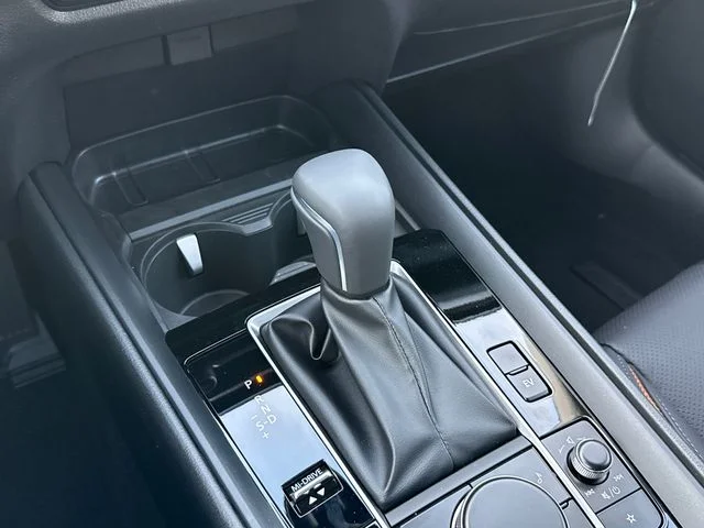 New 2026 Wind Chill Pearl Mazda Premium AWD image 32