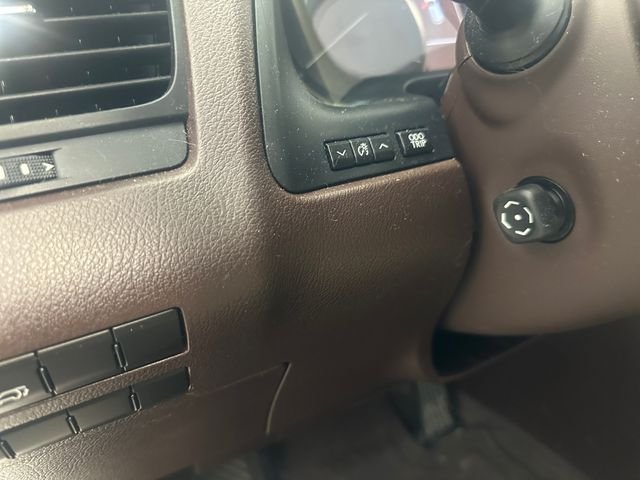 Used 2018 White Lexus 350L image 31