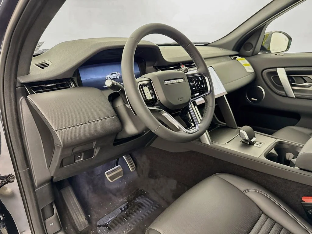 New 2026 Varesine Blue Land Rover Landmark image 9