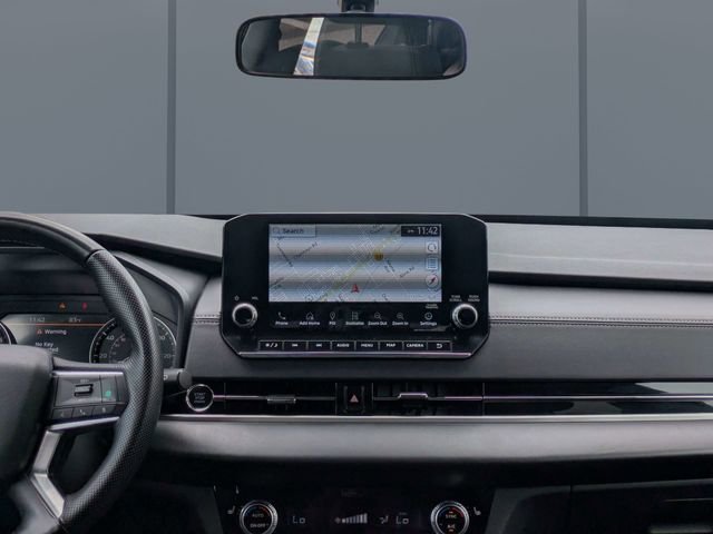 Used 2024 Gray Mitsubishi SE image 19