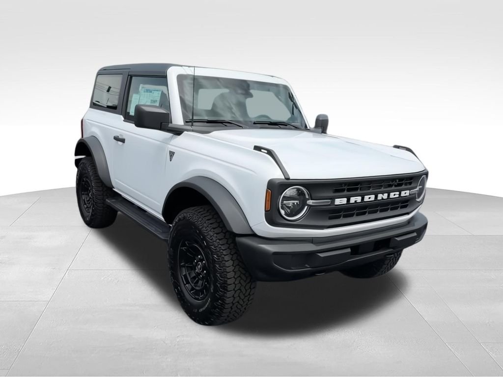 New 2026 Oxford White Ford Base image 2