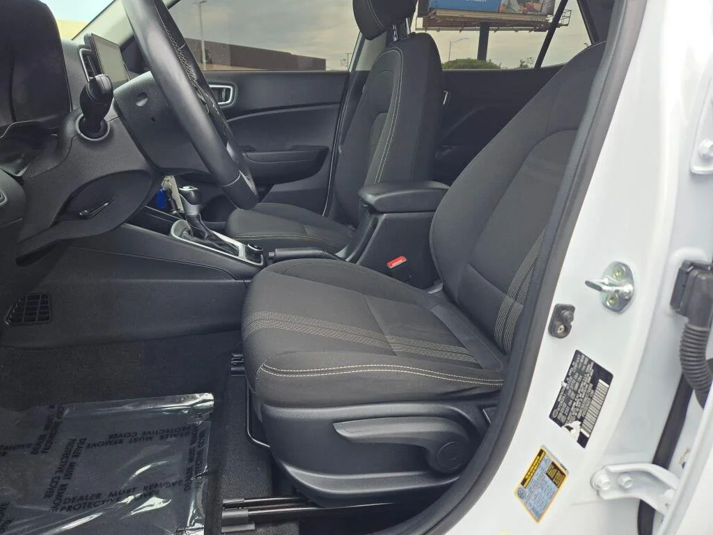 Used 2022 Ceramic White Hyundai SEL image 20