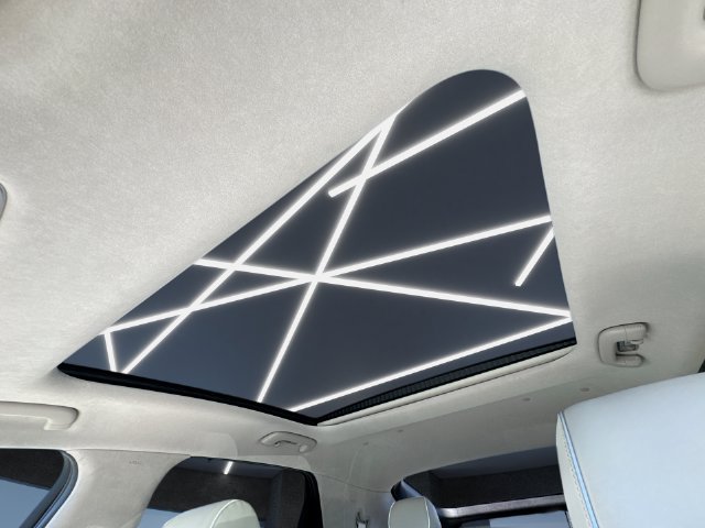 Used 2023 White Genesis Performance image 16