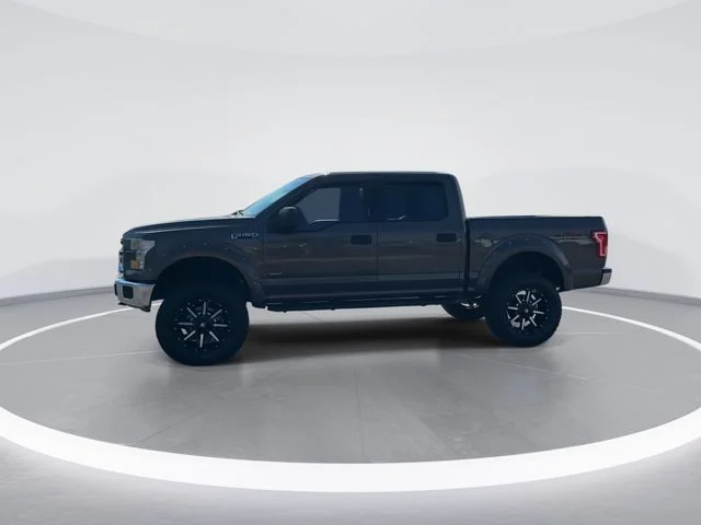 Used 2017 Brown Ford XLT image 4