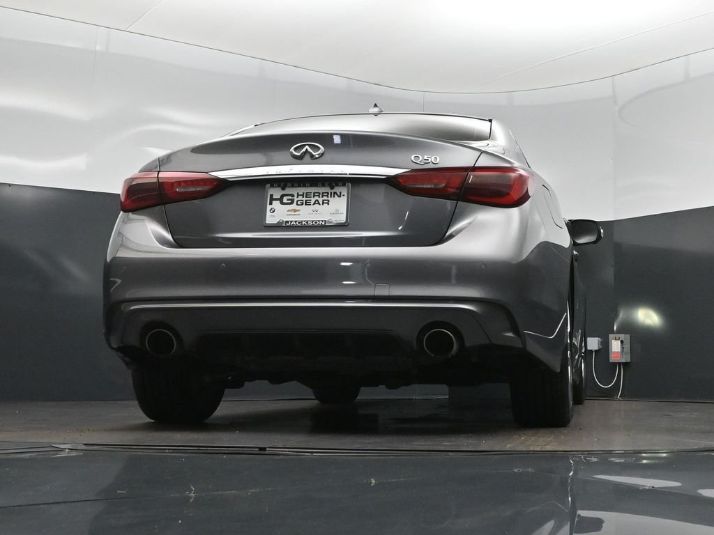 Certified Used 2023 Gray INFINITI LUXE image 37