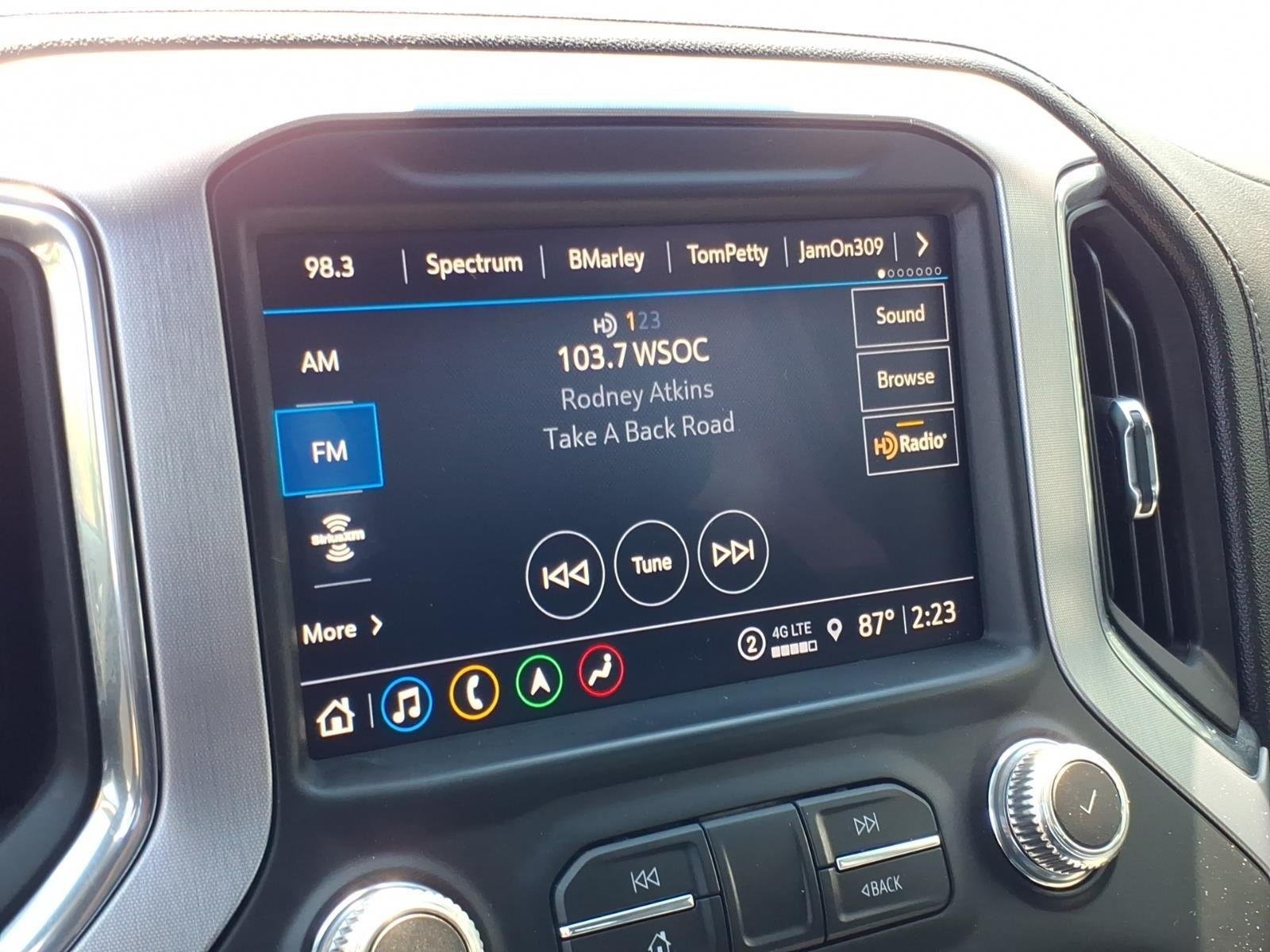 Used 2021 Onyx Black GMC SLT image 22