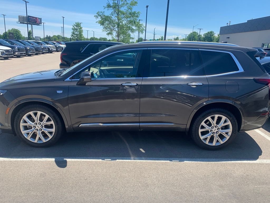 Used 2020 Brown Cadillac Premium Luxury image 2