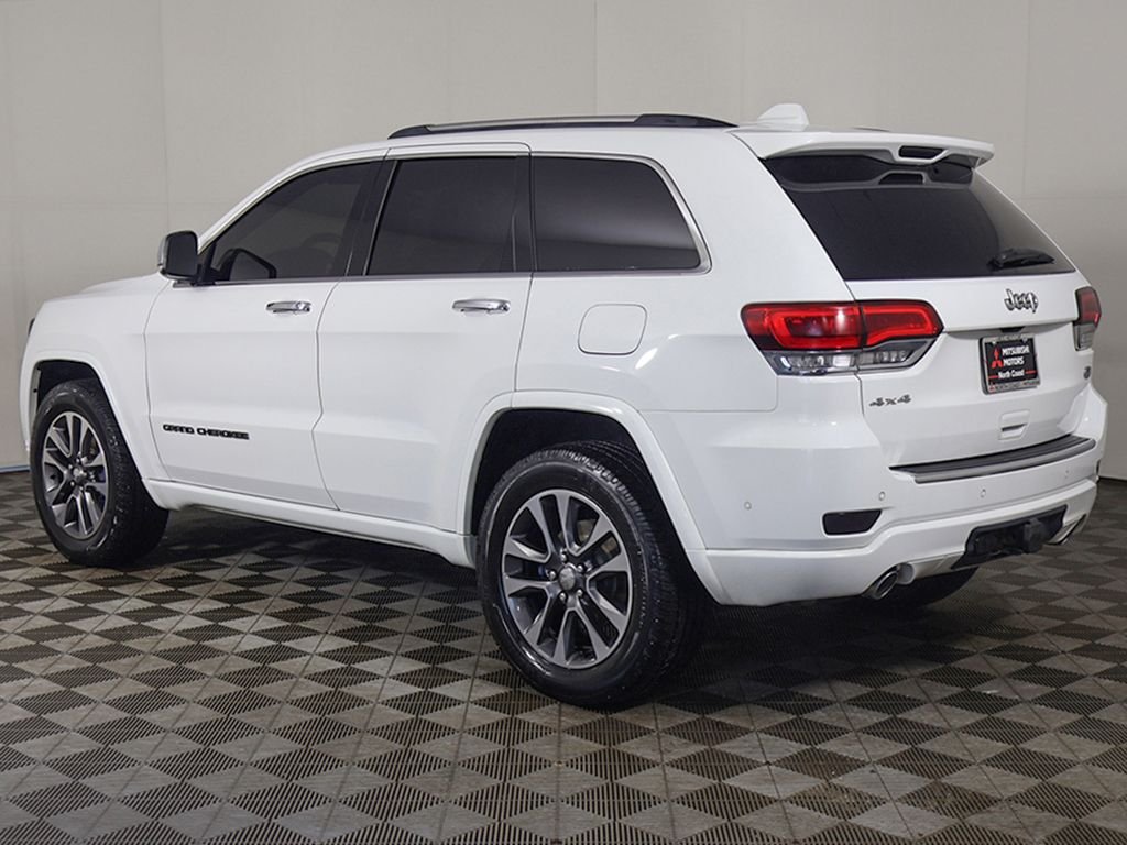 Used 2017 White Jeep Overland image 13