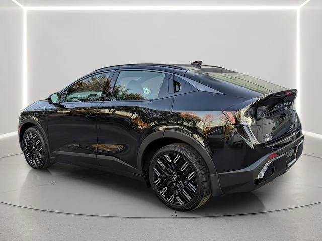 New 2026 Black Diamond Pearl Nissan Platinum+ image 5