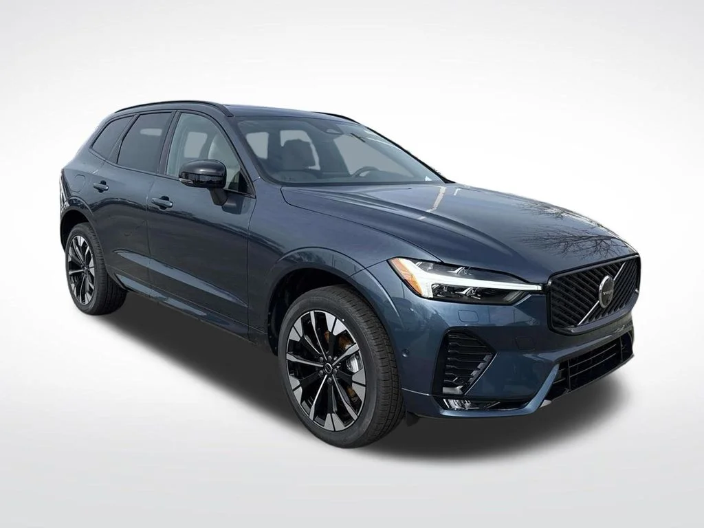 2026 Volvo XC60 B5 Plus