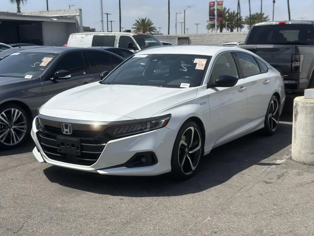 2022 Honda Accord Hybrid Sport's photo