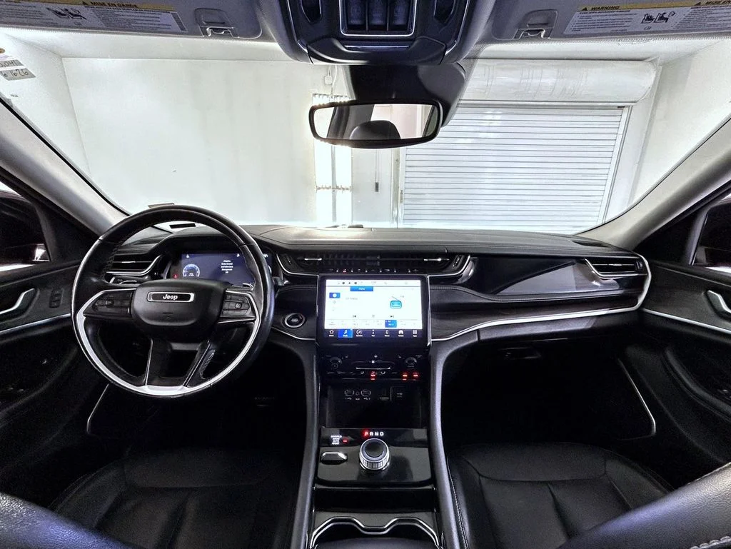 Used 2022 Red Jeep Limited image 13