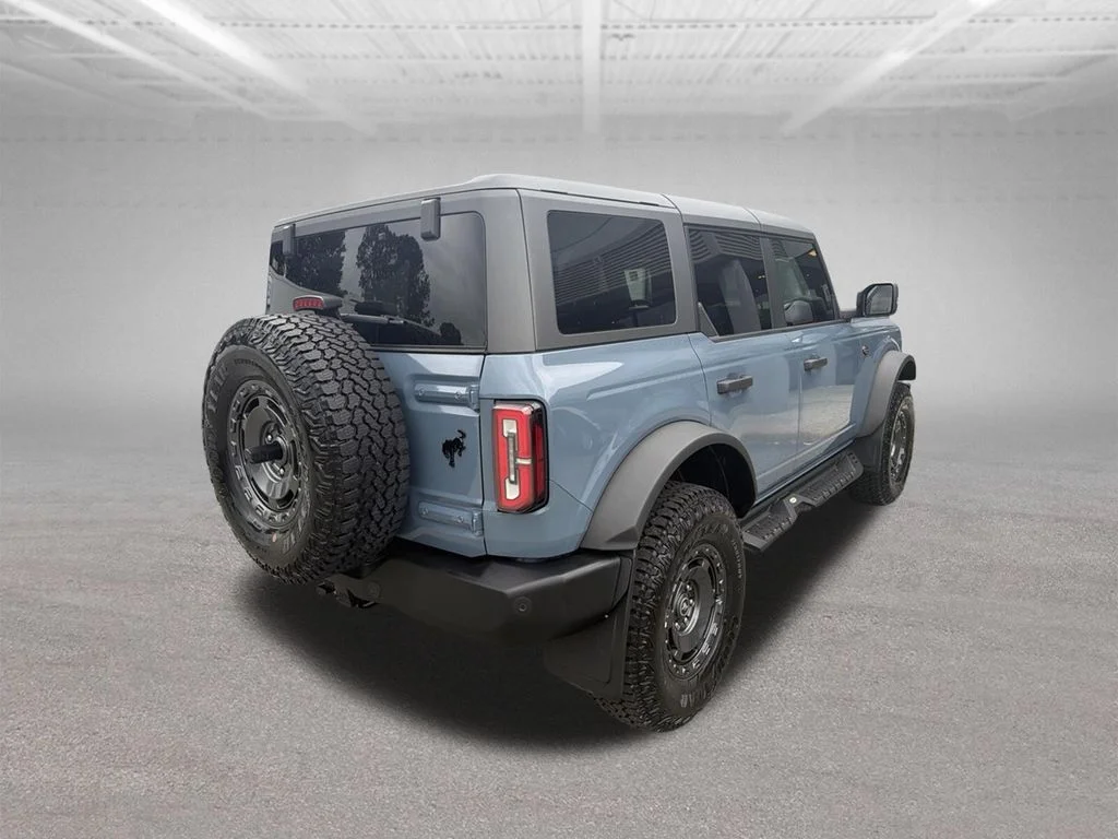 Used 2023 Gray Ford Wildtrak image 5