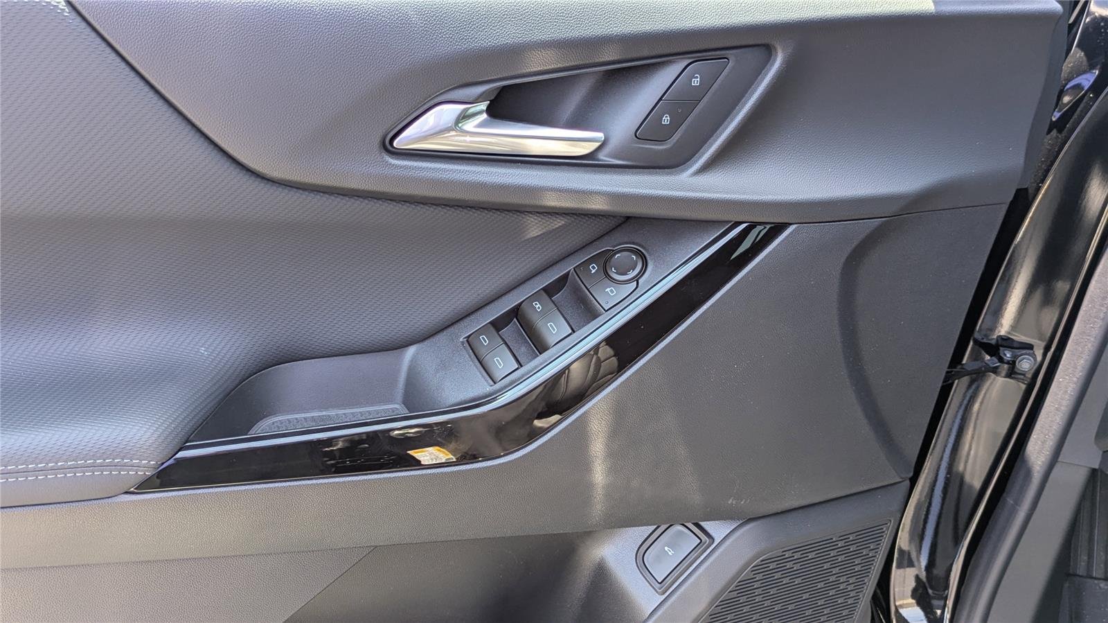 New 2026 Mosaic Black Metallic Chevrolet LT image 35