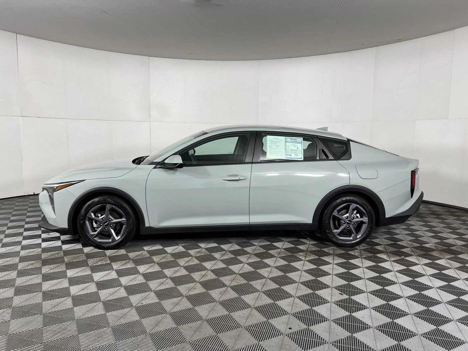 Certified Used 2026 Morning Haze Kia LXS image 6