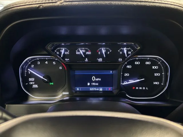 Used 2020 Blue GMC Elevation image 17