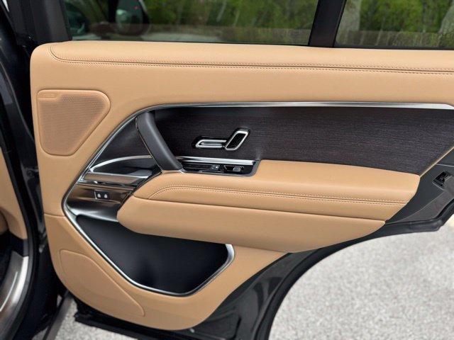 2026 Land Rover Range Rover SE - Photo 15
