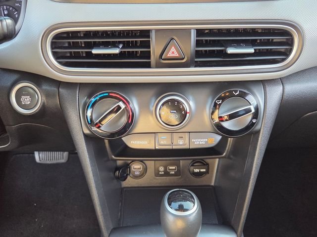 Used 2019 Silver Hyundai SEL image 19