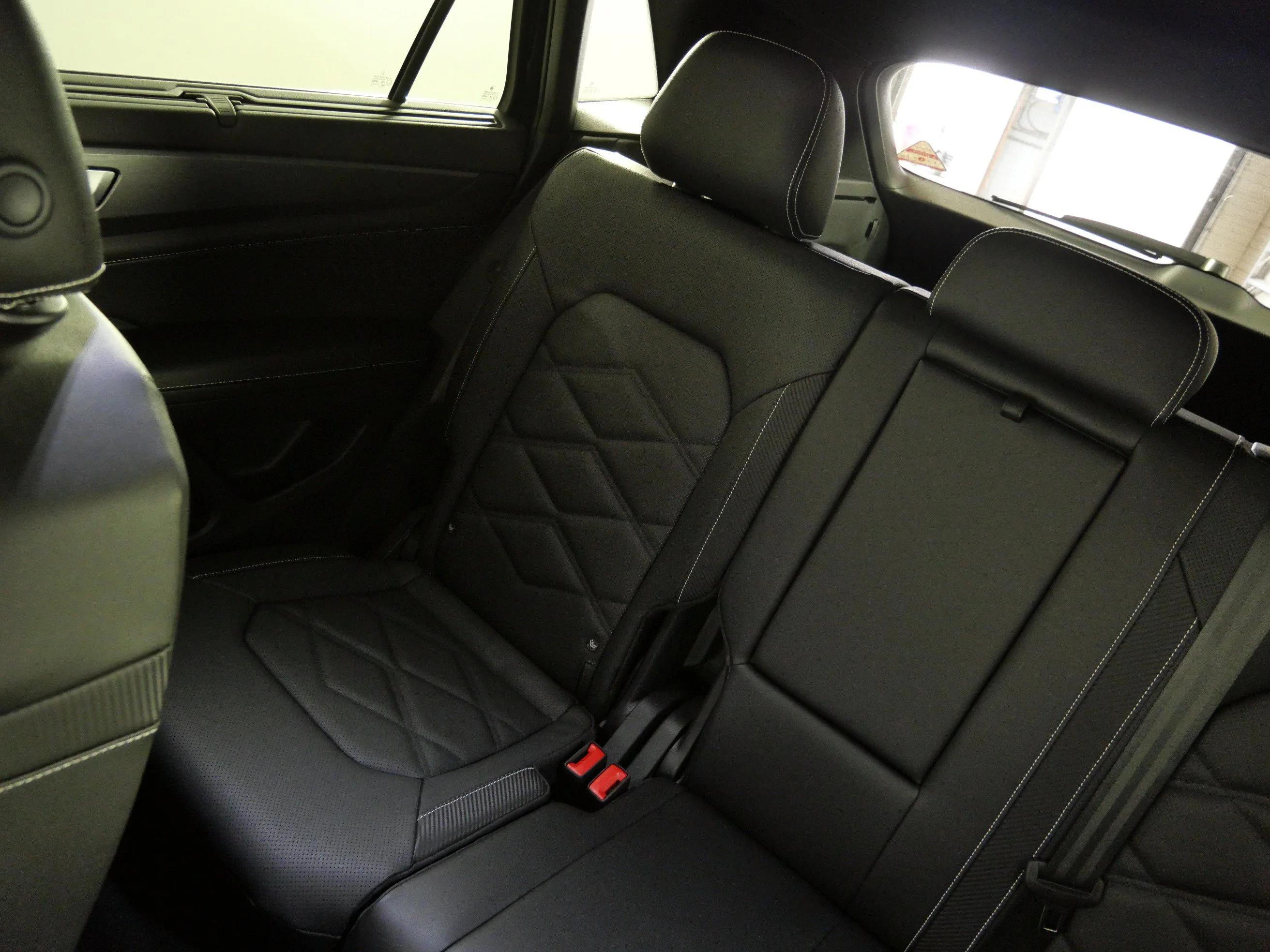 New 2026 Deep Black Pearl Volkswagen 2.0T SE w/Technology image 12