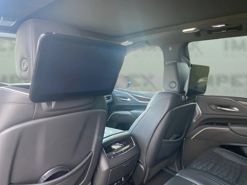 Used 2022 SATIN STEEL METALLIC Cadillac Sport Platinum image 15
