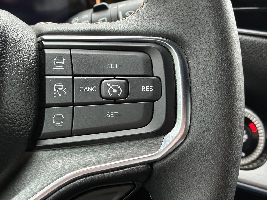 Used 2024 Black Jeep Series II image 26