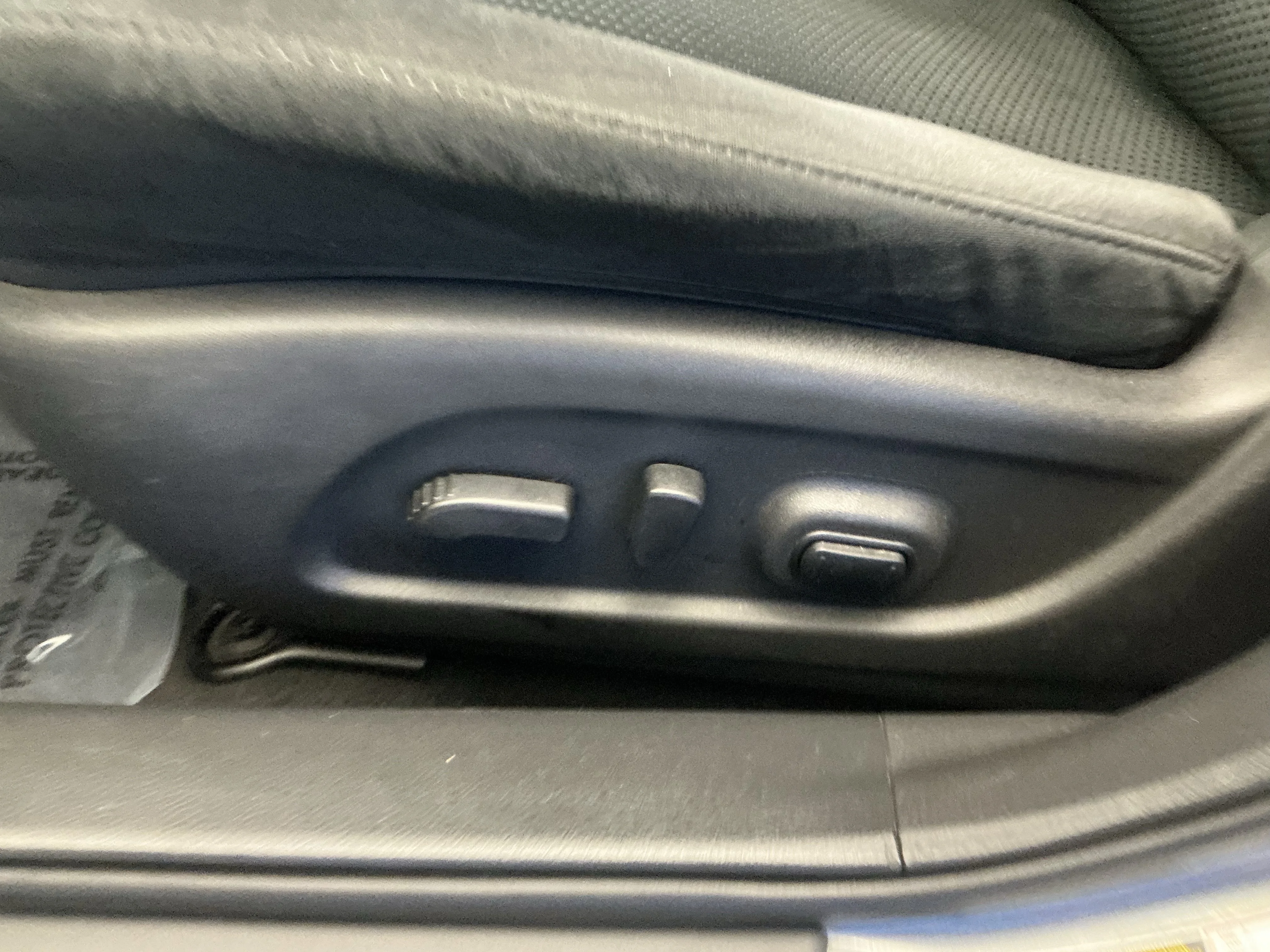 Used 2015 Gun Metallic Nissan 2.5 SV image 12