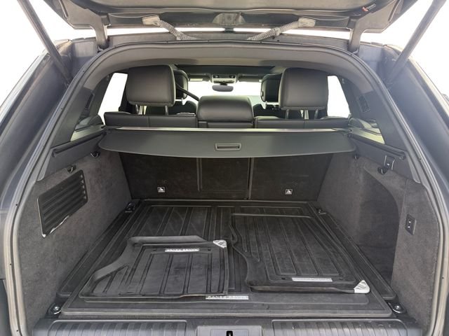 Used 2019 Black Land Rover HSE image 18