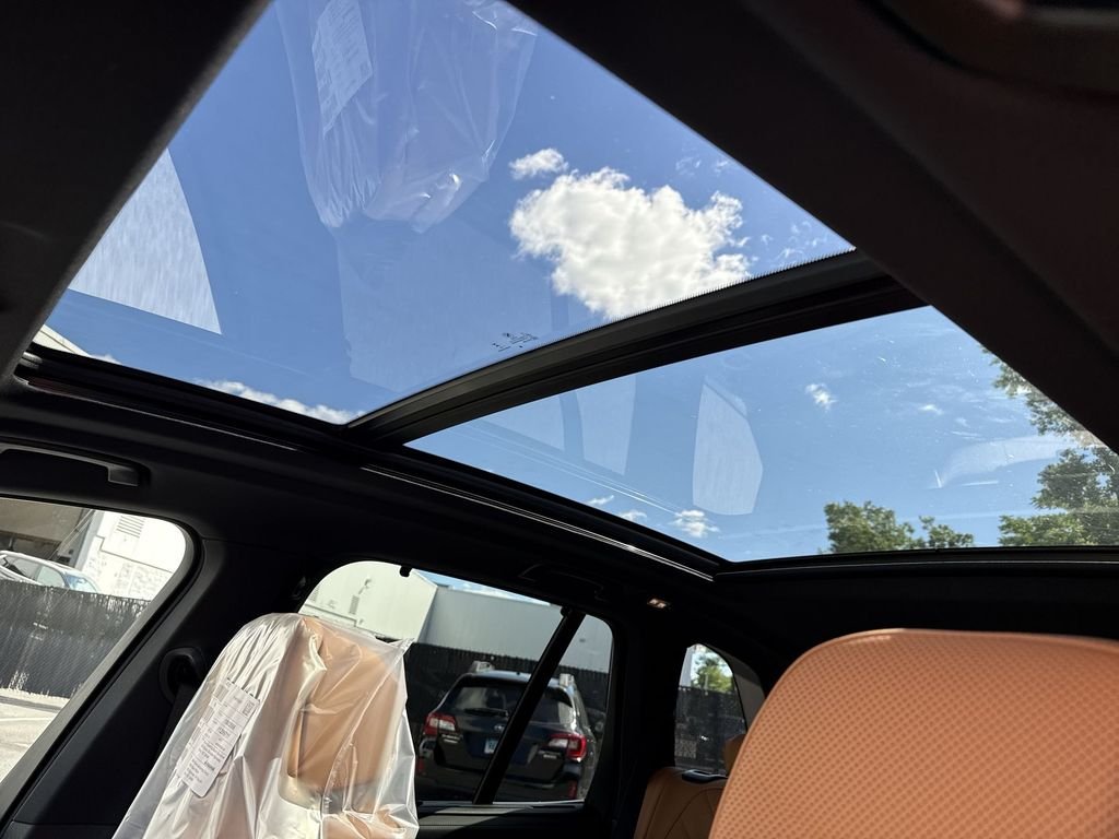 New 2026 White BMW xDrive50e image 22