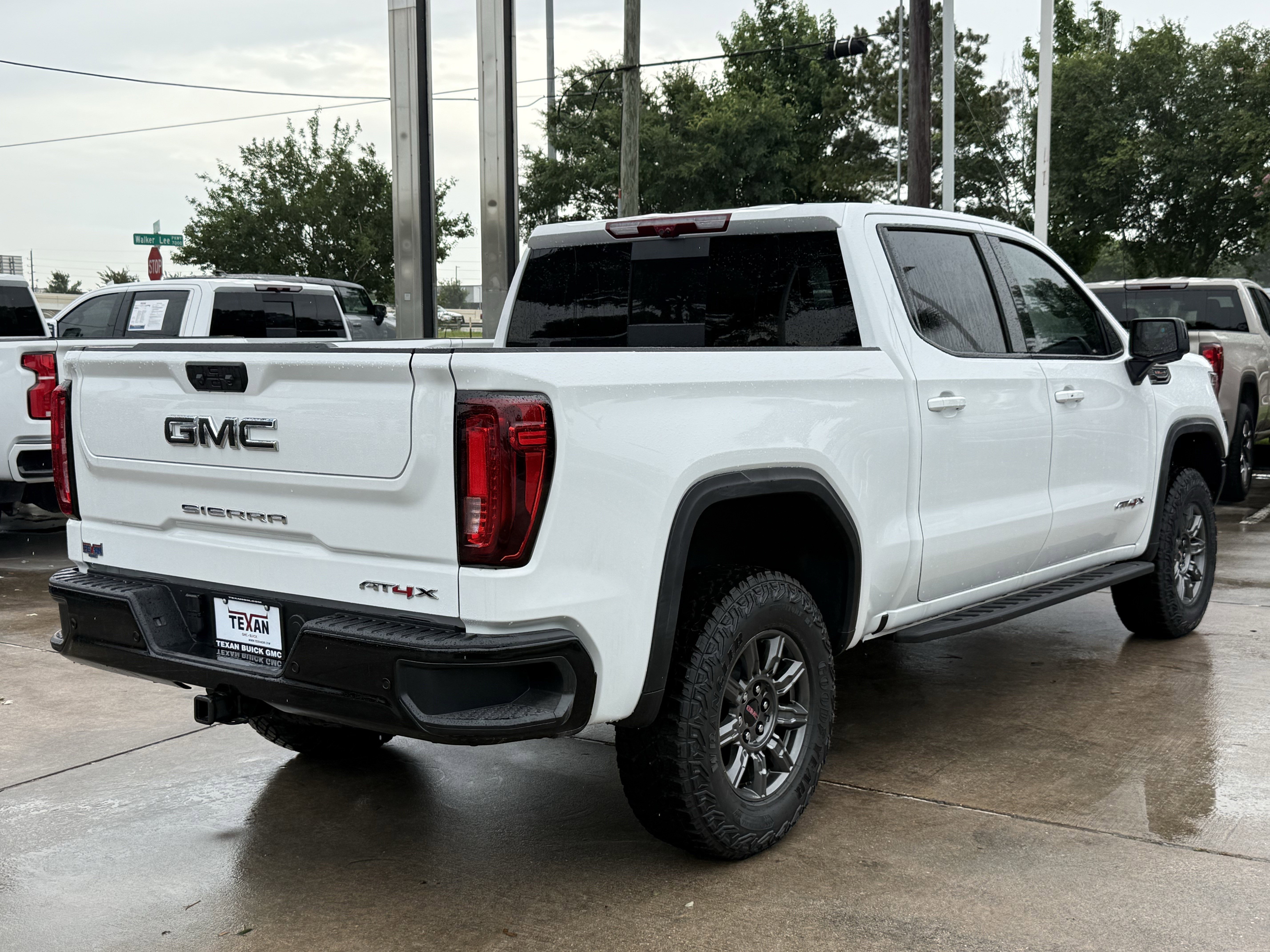New 2026 Summit White GMC AT4X image 4