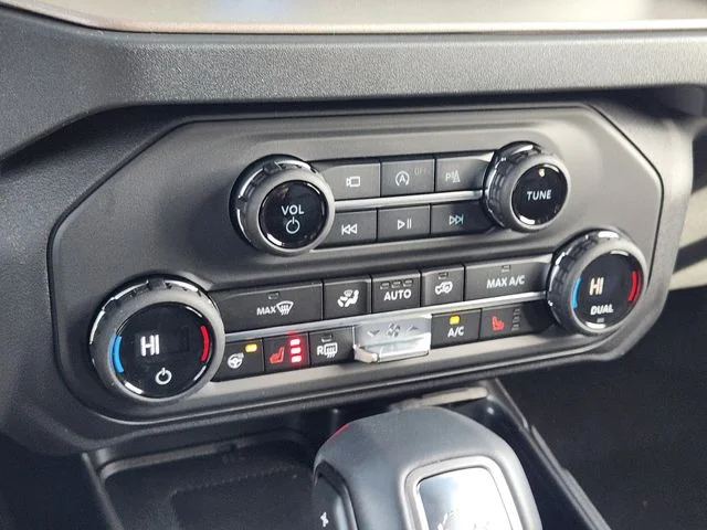 New 2026 Avalanche Ford Outer Banks® image 19