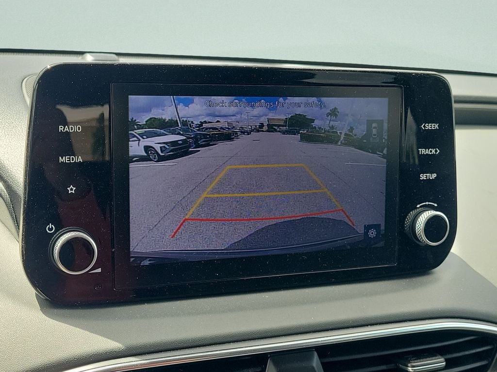 2021 Hyundai Santa Fe SE - Photo 18
